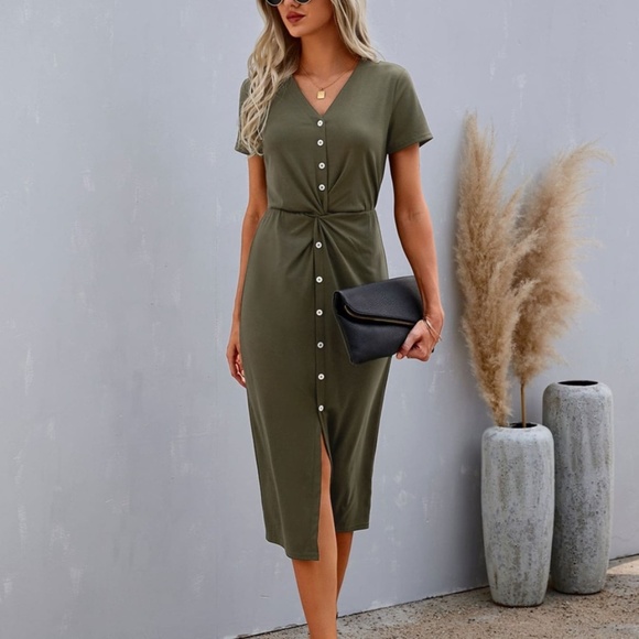 Solid Black Button up Short Sleeve Midi Dress - Picture 4 of 6